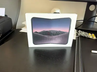 iPhone Duo 256 night sky