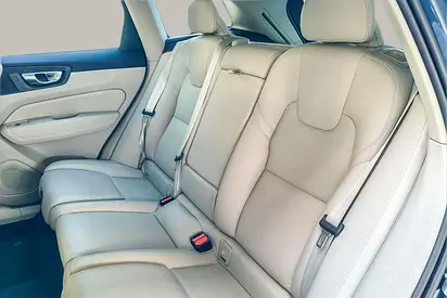 2024 Volvo XC60 thumbnail 12