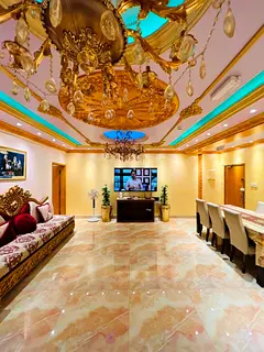 Fully Furnished Premium Bed Space for Executive Batchelors(India)