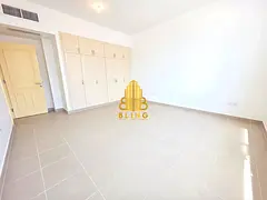 Spacious 2BHK With Parking and Built-In Cupboards