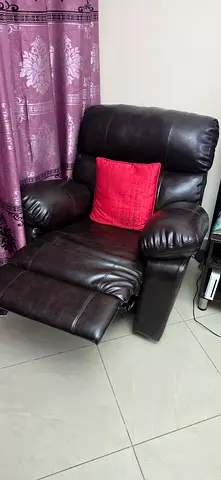 Dark brown leather 2 x single recliner sofa in good condition