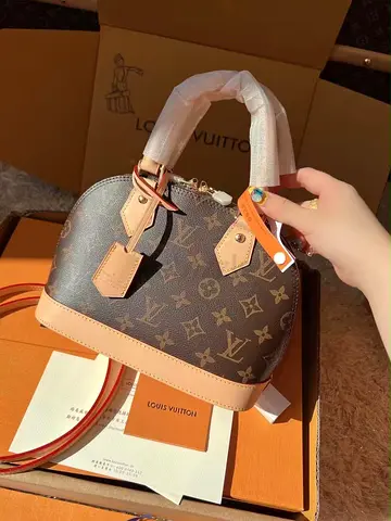 Lv for Ladies