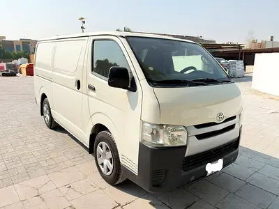 Toyota Hiace Panel Van 2023 GCC Specs