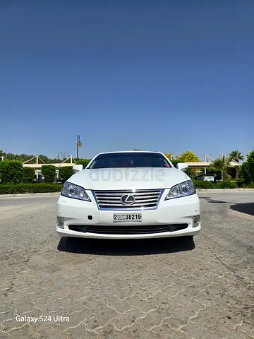 Lexus ES 350 Luxury 2011 | GCC Specs | Well Maintained | Mint Condition