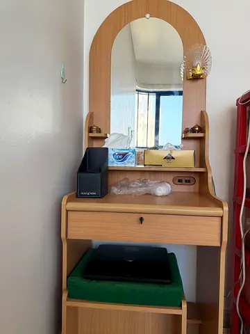 Light wood dressing table with mirror and stool