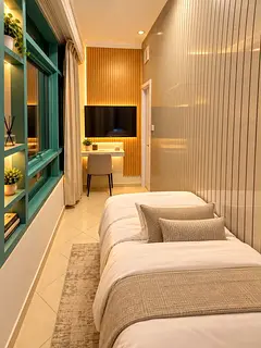 room marina tram metro bus jbr marina walk blue water all included for professional  tv