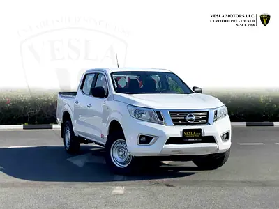 2022 NISSAN NAVARA / GCC SPECS + AUTOMATIC + 4X4 + DOUBLE CABIN + BLUETOOTH + USB + PETROL