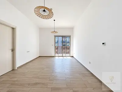 Well Maintained | Vacant | Exceptional Value