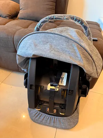 Grey Infant Car Seat / Baby Carrier - Good Condition