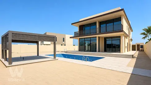 Corner | Luxury 5V | Private Pool | Move-in Ready