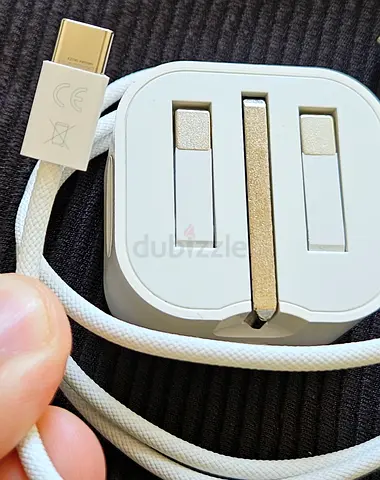 Charger iPhone 18 Pro Max 35W Original 
Super Fast Charging