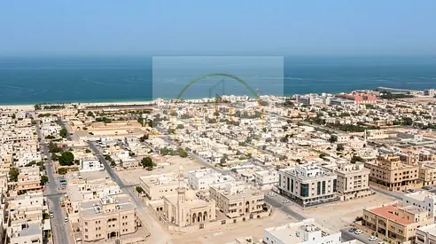 ثلاث غرف وصاله في المجاز 3 مع تكيف وباركينج مجاني غرفة خادمه ماستر خزائن بالحائط بلكونه اطلاله بحريه