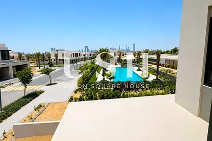 Facing Pool | Big plot | Single row