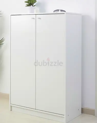SHOES CABINET