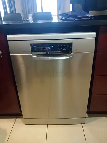 Bosch Series 6 Three Racks Dishwasher Excellent Condition