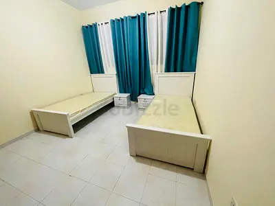 Fully Furnished Executive Bed Space in Khalifa Street
