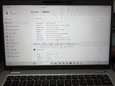 Dell i7 13th gen 16 gb RAM