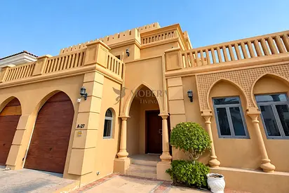 BEACHFRONT 5BR GARDEN HOME|SEA VIEW & PRIVATE POOL