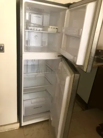 Daewoo 2-Door Fridge 290 Liter Capacity
