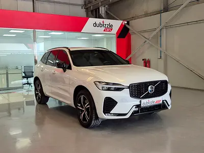 AED 1748/month | 2022 Volvo XC60 B5 R-Design | GCC Specs | Ref#537804