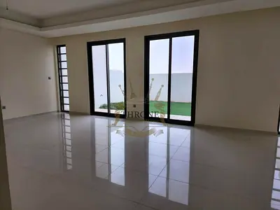 Vacant 5BR| R3M | Claret | Single Row| Desert View