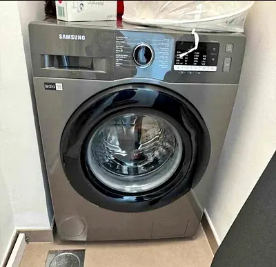 Samsung 8 kg washing machine latest model same like a new condition