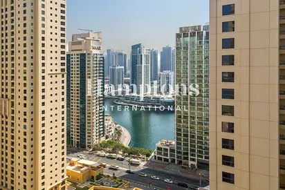 Fully Renovated Apartment | Marina Canal Views