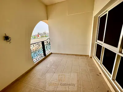Massive Terrace I Canal View I Beuatiful Lay out