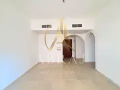 Luxury Apartments Near To Bus Stop No Deposit 2Bhk With 2 Bathroom Balcony For Family Building