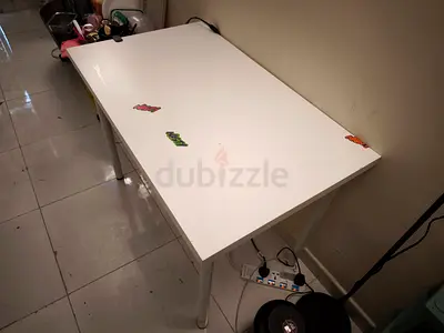 Simple White Study/Computer Table - Good Condition