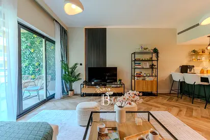 Upgraded | Fully Furnished | Exceptional Quality