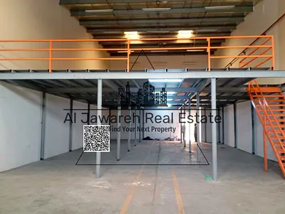 For rent: A prime warehouse with a mezzanine, suitable for all types of business activities, located in Al Jurf 3, Ajman.