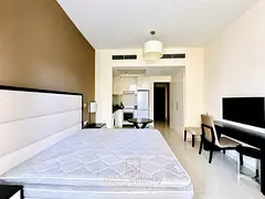 Fully Furnished |Pool and Park view| Ready to move