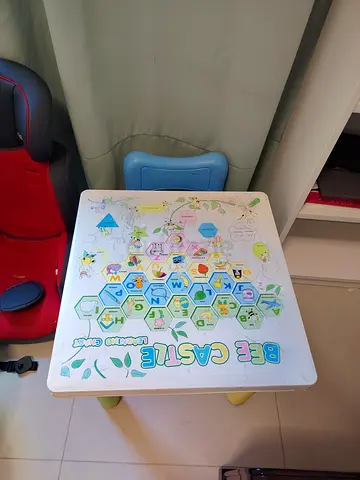 Kids activity table with small chair - used, good condition