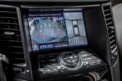 صورة مصغرة 12 لـ 2018 Infiniti QX70