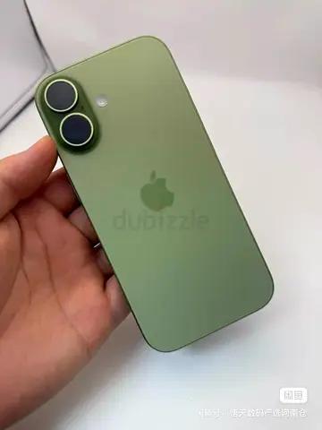 Apple iPhone 17 style green (good condition) - single SIM Esim