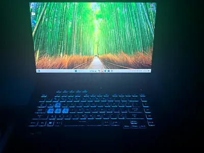 Lightly used gaming laptop with backlit keyboard and 15.6" screen Asus rog strix scar