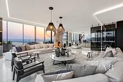 Exclusive Full-Floor Penthouse | Landmark Views