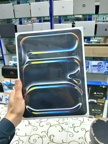 APPLE IPAD PRO M5 13INCH 512GB WIFI TDRA(UAE VERSION)