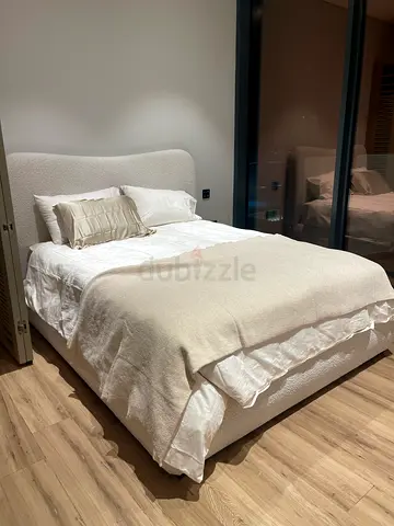 Selling Bed + Mattress