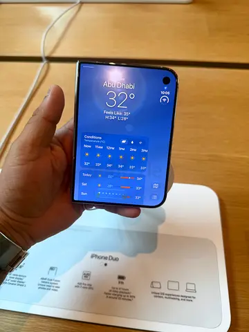 iPhone duo