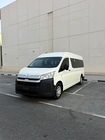 Toyota Hiace GLS 2022 GCC Specs