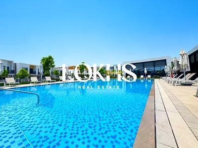 4 CHEQUES | CORNER UNIT | AVAILABLE 15TH NOV