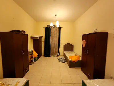 Executive bedspace availabe in DSO for 1300 AED