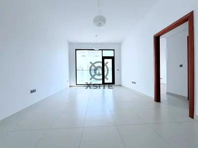 Bright 1 BR| Spacious |Hot Deal