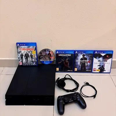 PS4 fat 1tb with games