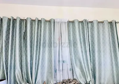 GREEN CURTAINS