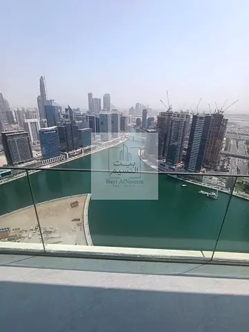 2BR | WATERFRONT | HIGH FLOOR