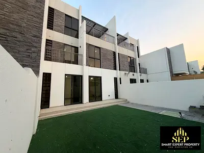 فيلا من 5 غرف نوم | بريمروز | إطلالات على الحديقة والفناء | غير مفروشة