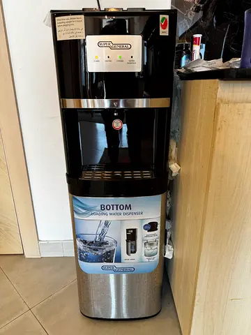 Stainless Steel Bottom-Loading Water Dispenser - Working Condition + 2 Empty Bottles 18.9 liters